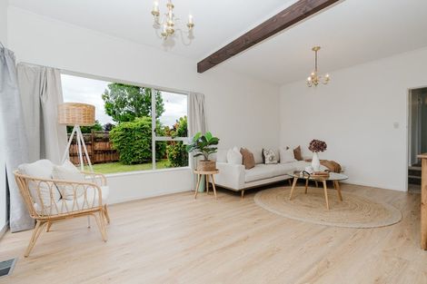 Photo of property in 2 Dorothy Place, Hillcrest, Hamilton, 3216