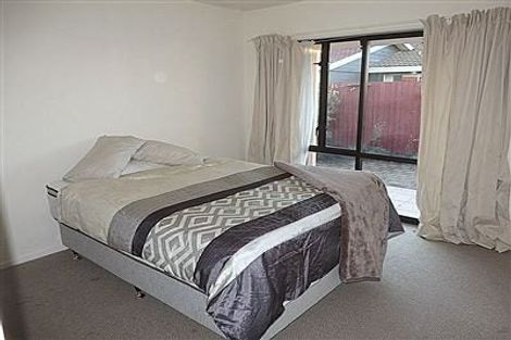 Photo of property in 3/32 Picton Avenue, Riccarton, Christchurch, 8011