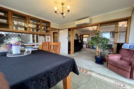 Photo of property in 15 Sevenoaks Drive, Bryndwr, Christchurch, 8053