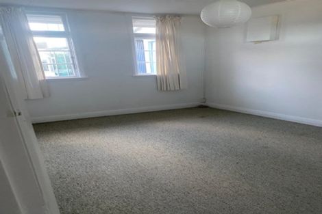 Photo of property in 3/15 Dover Street, Island Bay, Wellington, 6023