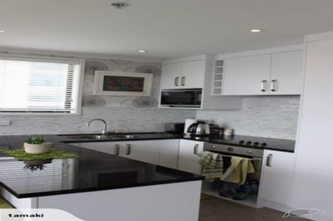 Photo of property in The Rennaissance, 16i/18 Ronwood Avenue, Manukau, Auckland, 2104