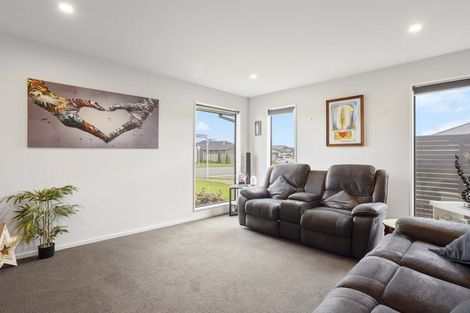 Photo of property in 65 William Nicholls Drive, Belfast, Christchurch, 8051