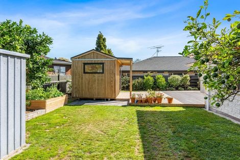 Photo of property in 72 Kapanui Road, Waikanae, 5036