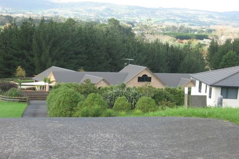 Photo of property in 121 Polo Prince Drive, Totara Park, Manurewa, 2576