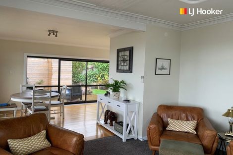 Photo of property in 94 Moana Crescent, Musselburgh, Dunedin, 9013