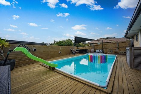 Photo of property in 24 Kensington Terrace, Gulf Harbour, Whangaparaoa, 0930