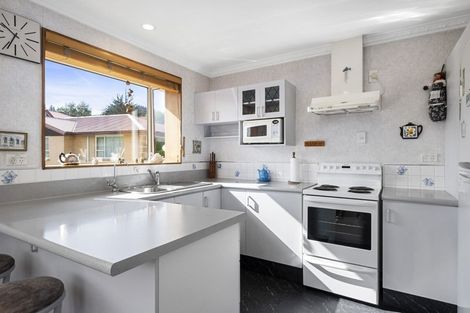 Photo of property in 38 Burgess Street, Green Island, Dunedin, 9018