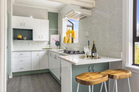 Photo of property in 3a Haverstock Road, Sandringham, Auckland, 1025