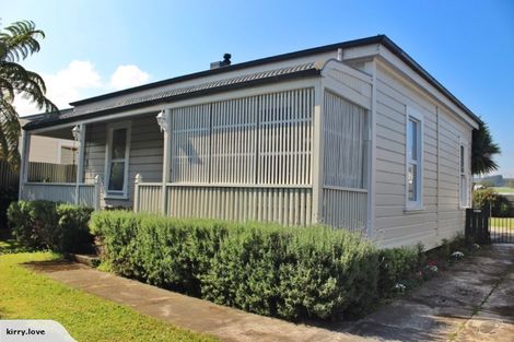 Photo of property in 593 Gladstone Road, Te Hapara, Gisborne, 4010