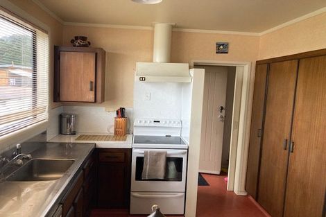 Photo of property in 16 Cameron Road, Te Puke, 3119