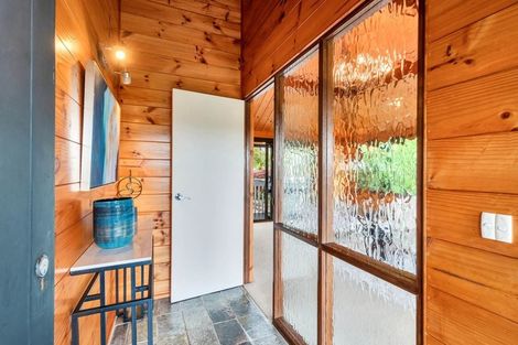 Photo of property in 2/18 Long Bay Drive, Torbay, Auckland, 0630