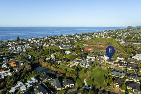 Photo of property in 18 Ralph Lane, Waihi Beach, 3611