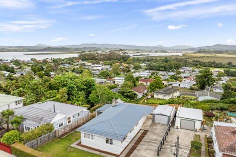 Photo of property in 52 Handforth Street, Onerahi, Whangarei, 0110
