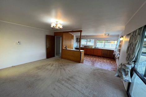 Photo of property in 2/142 Birkdale Road, Birkdale, Auckland, 0626