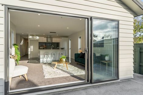 Photo of property in 61a Wyndrum Avenue, Waterloo, Lower Hutt, 5011
