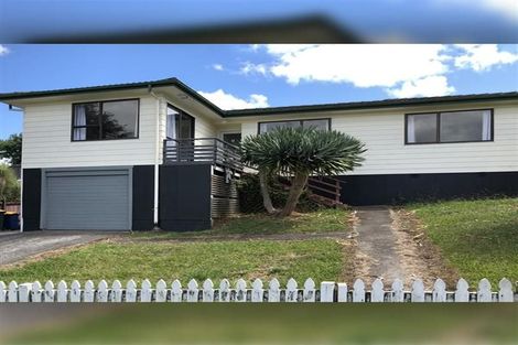 Photo of property in 19 Oreil Avenue, West Harbour, Auckland, 0618