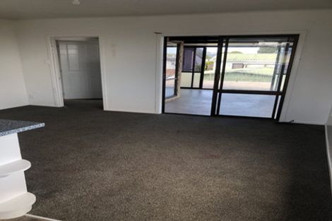 Photo of property in 20 Christmas Road, Manurewa, Auckland, 2102
