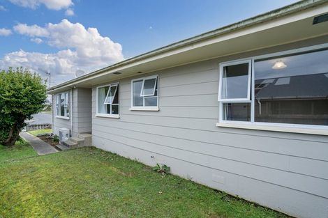 Photo of property in 10 Lauder Crescent, Heidelberg, Invercargill, 9812