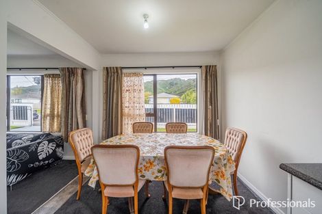 Photo of property in 27 Frederick Street, Wainuiomata, Lower Hutt, 5014