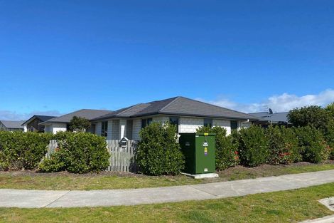 Photo of property in 22 Kohekohe Road, Papamoa Beach, Papamoa, 3118