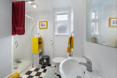 Photo of property in 25 Dorset Street, Picton, 7220