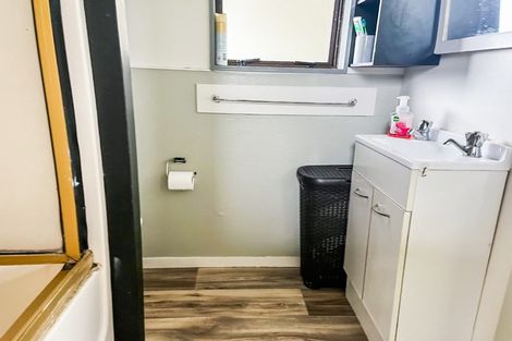 Photo of property in 1/113 Tauhara Road, Tauhara, Taupo, 3330