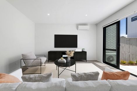 Photo of property in 103 Waituarua Drive, Takanini, Auckland, 2112