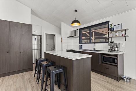 Photo of property in 80 Russley Road, Russley, Christchurch, 8042