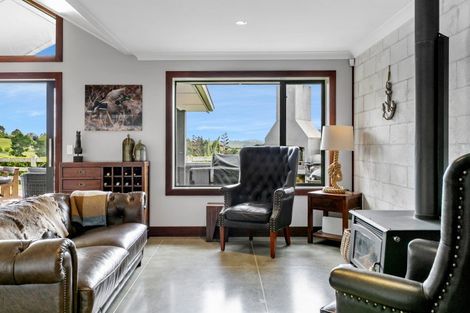 Photo of property in 61 Ramsay Drive, Acacia Bay, Taupo, 3385
