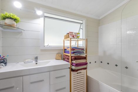 Photo of property in 115 Basley Road, Owhata, Rotorua, 3010