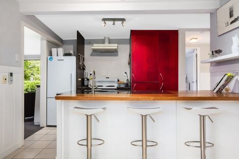 Photo of property in 5b Percival Road, Paraparaumu Beach, Paraparaumu, 5032