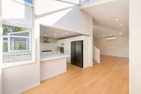 Photo of property in 13a King Richard Place, Browns Bay, Auckland, 0630