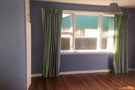 Photo of property in 9 Burnside Crescent, Burnside, Christchurch, 8053