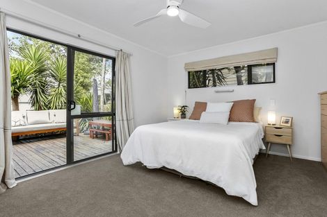 Photo of property in 23a Stafford Road, Northcote Point, Auckland, 0627