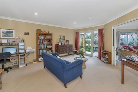 Photo of property in 16 Clifford Place, Amberley, 7410