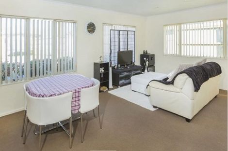 Photo of property in 28 Raphoe Road, Flat Bush, Auckland, 2019