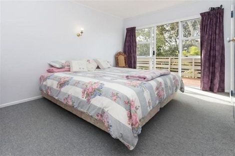 Photo of property in 22 Andrew Road, Howick, Auckland, 2010