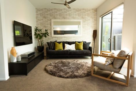 Photo of property in 72a Francis Street, Hauraki, Auckland, 0622