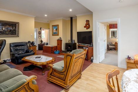 Photo of property in 18 Esther Street, Martinborough, 5711