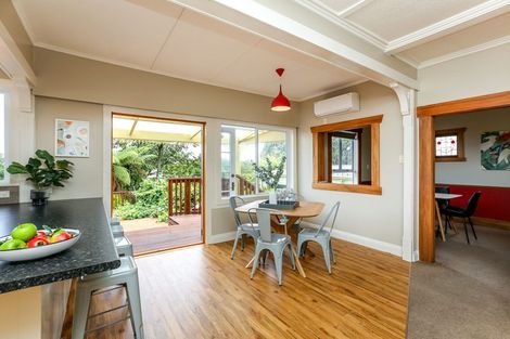 Photo of property in 12 Dorset Avenue, Westown, New Plymouth, 4310