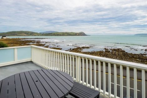 Photo of property in 31 Sunset Parade, Plimmerton, Porirua, 5026