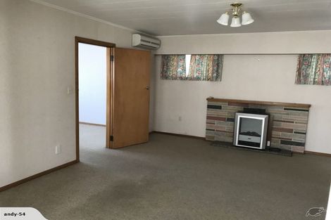 Photo of property in 17 Bolton Street, Petone, Lower Hutt, 5012