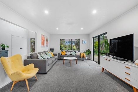 Photo of property in 573 Waimate Road North, Kerikeri, 0293