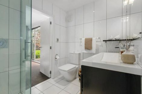 Photo of property in 1/5 Whareora Terrace, Cashmere, Christchurch, 8022