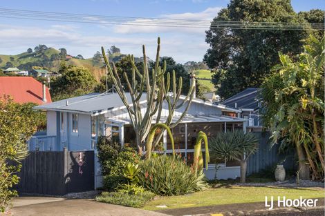 Photo of property in 104 Dillon Street, Waihi Beach, 3611