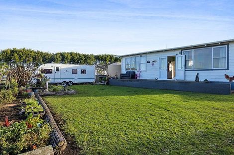 Photo of property in 215 Kakaramea Road, Kakaramea, Patea, 4598