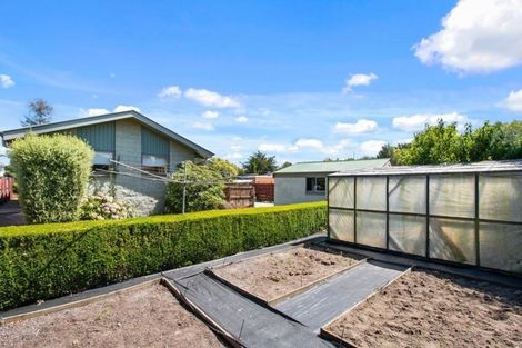 Photo of property in 22 Sarabande Avenue, Redwood, Christchurch, 8051