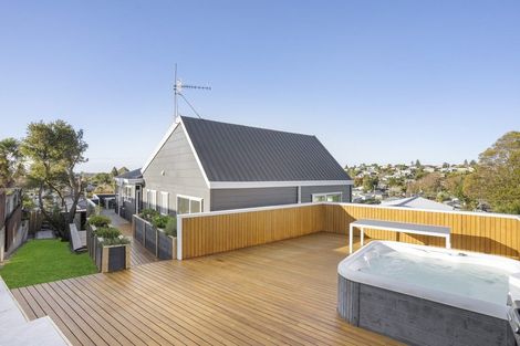 Photo of property in 10a Anne Road, Bellevue, Tauranga, 3110