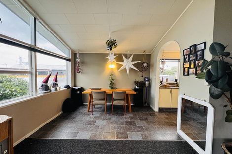 Photo of property in 325 Cambridge Avenue, Ashhurst, 4810