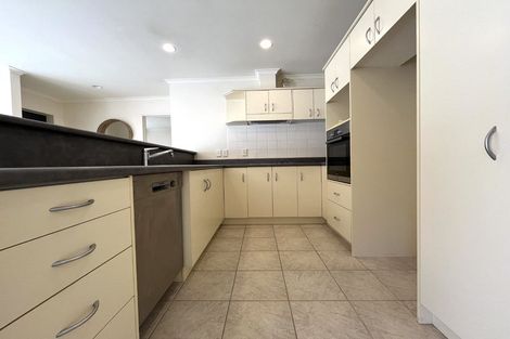 Photo of property in 4a Temple Street, Meadowbank, Auckland, 1072